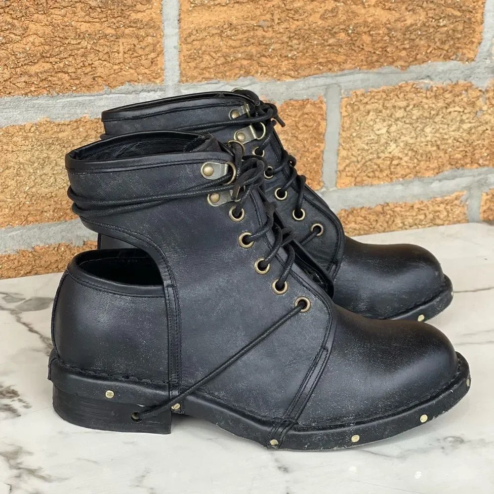 Jeffrey Campbell Rosie cutout boot size 7